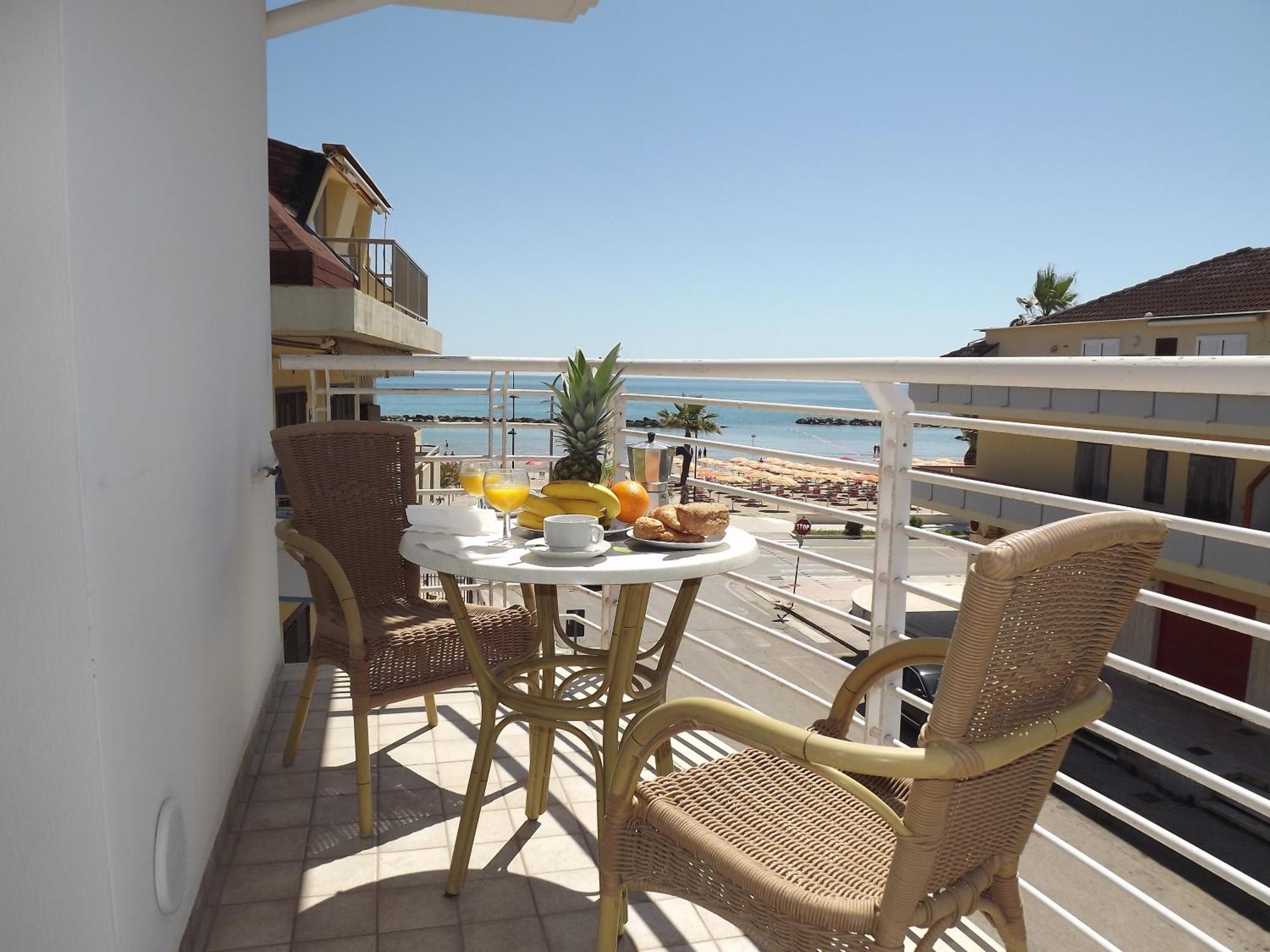 Residence Twigha Martinsicuro Ngoại thất bức ảnh