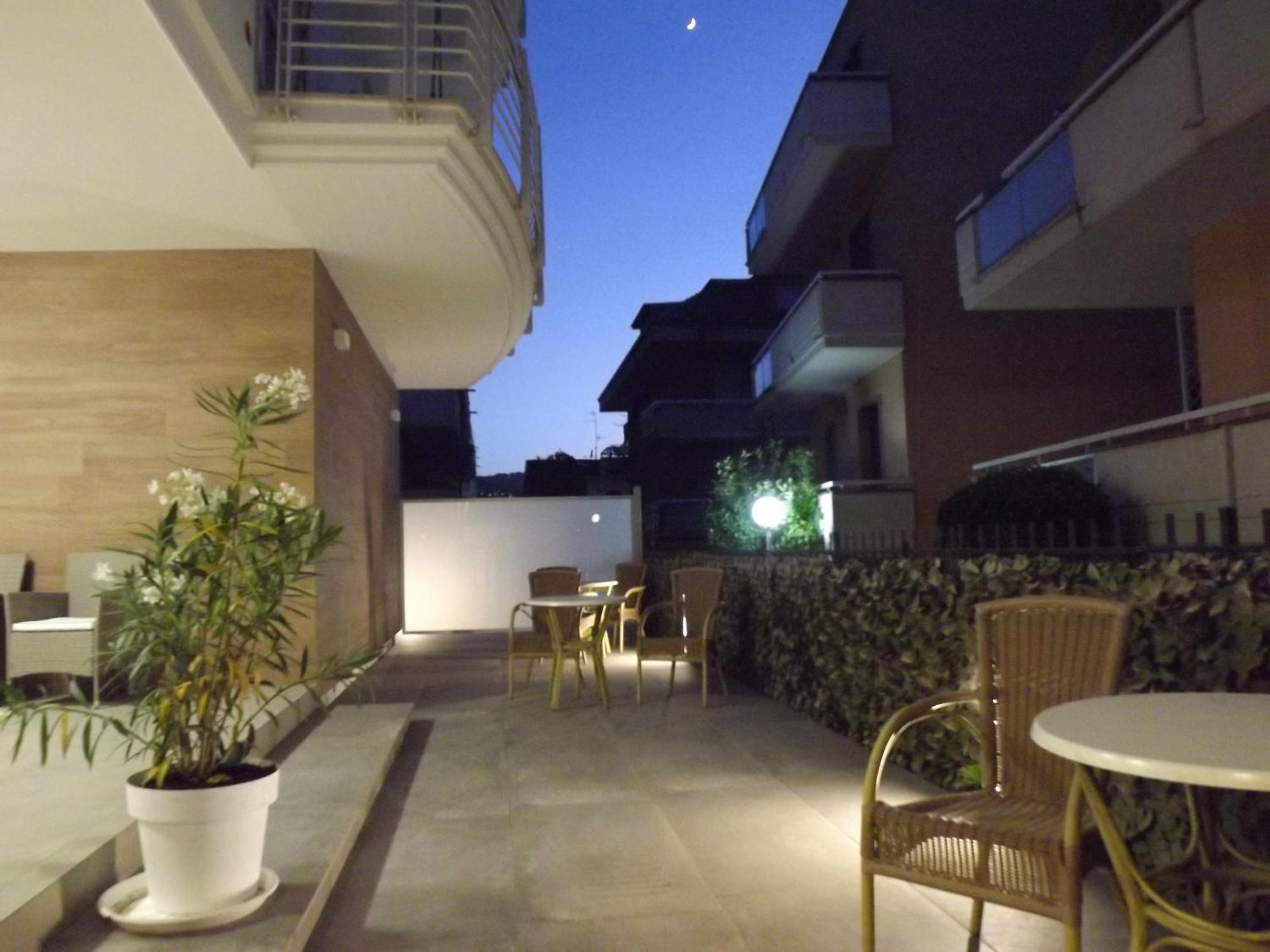 Residence Twigha Martinsicuro Ngoại thất bức ảnh
