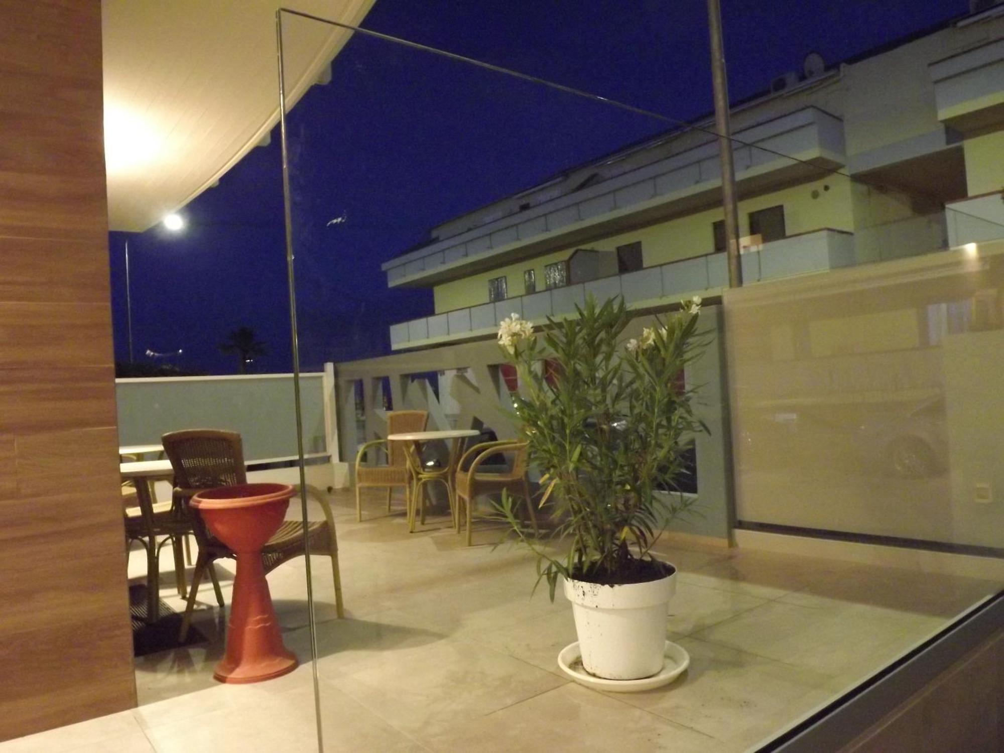 Residence Twigha Martinsicuro Ngoại thất bức ảnh